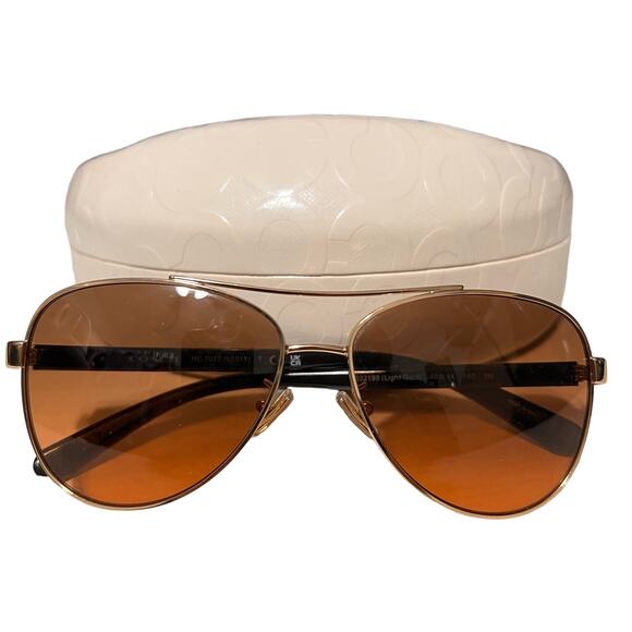 Coach Horse and Carriage Aviator Sunglasses Light Brown Lenses and Gold Frame. - Picture 1 of 10
